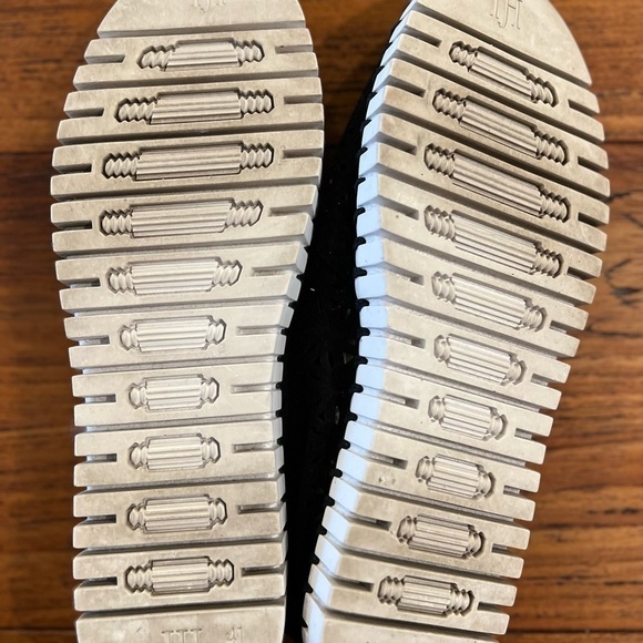 Isle Jacobsen Black Perforated Slip On Shoe EU 41 - Picture 13 of 13